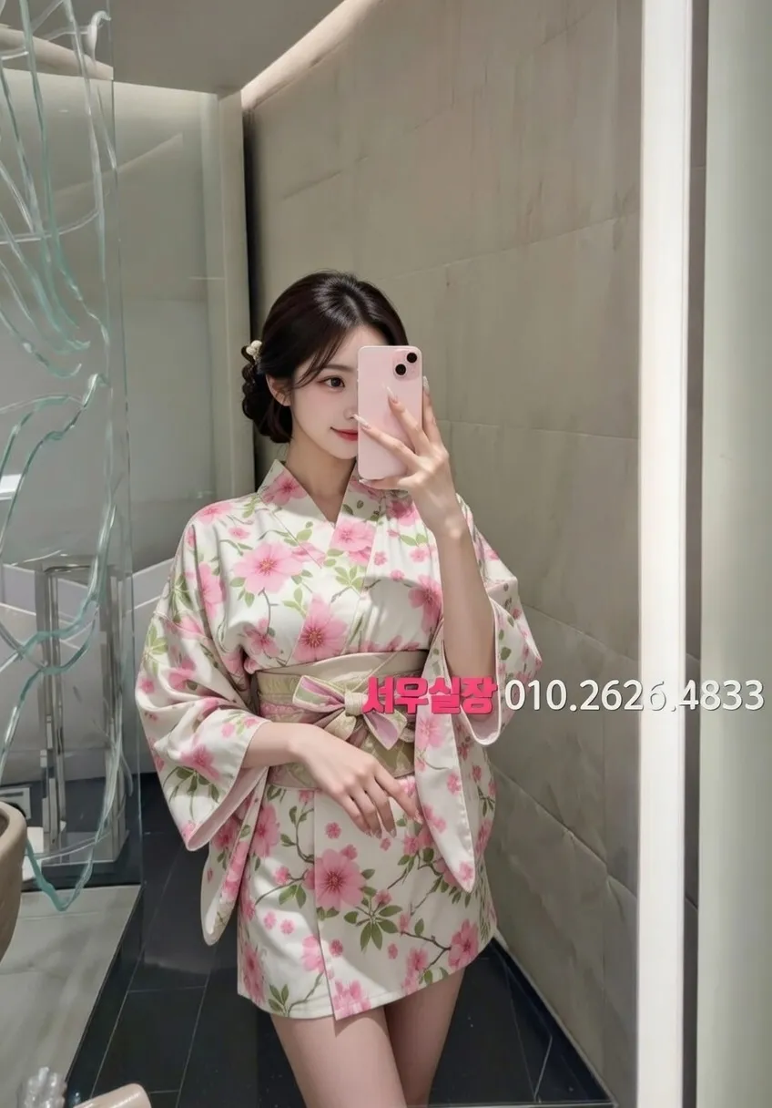 광주 미러룸 프리미엄 라인업 6번 프로필